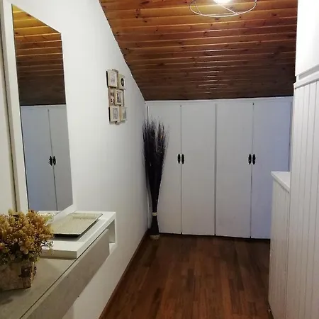 Betty Apartment *